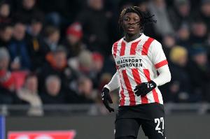 记者：勒沃库森追求埃因霍温边锋巴卡约科&amp;摩纳哥前锋阿克利乌舍